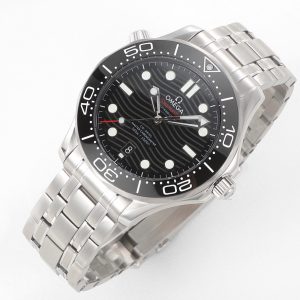 Alternative view of T+F Factory OMEGA Seamaster Ocean Universe 300m Co-Axial Master Chronometer 42mm Diver's Watch 210.30.42.20.01.001 Brushed stainless steel case with select polished accents Black ceramic bezel featuring white enamel diving scale Bezel markings resistant to wear and fading Unidirectional ratchet-style rotating bezel (counter-clockwise only) Domed sapphire crystal with anti-reflective coating Polished black ceramic dial with laser-engraved wave pattern6 o'clock position features date window. Skeletonized hands and embossed hour markers rhodium-plated with Super-LumiNova coating, emitting blue-green bi-color luminescence. Green luminescent minute hand complements green luminescent bezel markers for diving oxygen countdown.Multi-sealed screw-down crown for genuine deep-sea diving wear, conical helium escape valve with wavy edge design. Transparent case back reveals the movement's elegant operation, powered by a replica 8800-bar claw-black balance wheel movement. Stainless steel brushed bracelet.Bracelet removal identical to authentic models via dual-side screws and central fixed bar design. Fold-over double-push clasp with micro-adjustment extension. Can be worn over diving suits during deep dives by extending the clasp. Steel bracelet includes rubber strap. Manufactured by T+F Factory.